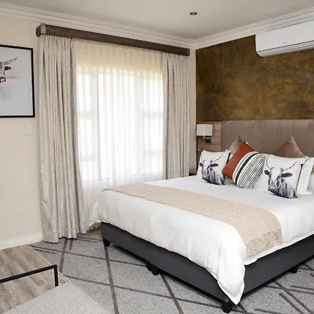 Menucha Country Lodge Mthatha Exterior photo